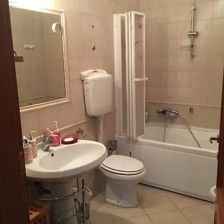Uliuni Apartman